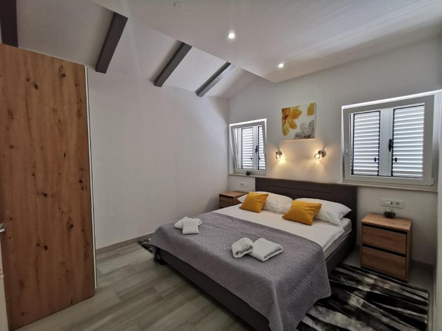 Appartement New Nikolina 4 Star à Mali Lošinj Extérieur photo